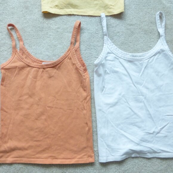 LOT of 3 FOREVER 21 casual tank tops - Picture 3 of 4